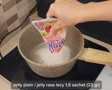 Foto langkah ke 3 dari resep Buko Sago Fruit Jelly Ball.