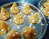 A picture of step 4 of Aata Modak.