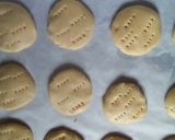 A picture of step 5 of Biscuits.