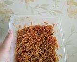 Foto langkah ke 4 dari resep Mie telur pelengkap nasi uduk.