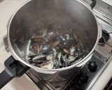 Foto del paso 5 de la receta: Mejillones a la crema