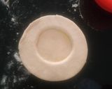 Foto del paso 4 de la receta: Formas de masa hojaldre