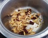 Foto del paso 2 de la receta: Farfalle tricolores a la Forestal