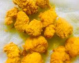 Hình bước làm 3 của món Gà popcorn cho người lười😂