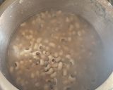 A picture of step 1 of Black eyed peas curry.