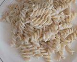 Foto del paso 4 de la receta: Fusilli a las hierbas