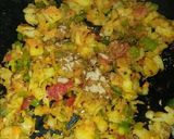 A picture of step 6 of Potato veggies stuff papad roll with salad.