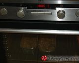 A picture of step 10 of Cake with dried fruits and oats.