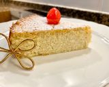A picture of step 17 of Gluten-Free Almond and Ricotta Cake.