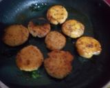 A picture of step 5 of Poha cheese balls.