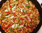 A picture of step 6 of Kung Pao Chicken.