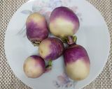 A picture of step 1 of Shalgam Ki Sabzi.