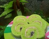 Foto langkah ke 7 dari resep Bolu gulung pandan kukus lembut.
