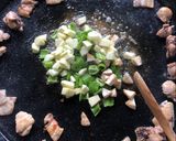 Foto del paso 3 de la receta: Arroz con verdura de la huerta 🧑🏼‍🌾pollo 🐓 y panceta 🐷