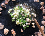 Foto del paso 3 de la receta: Arroz con verdura de la huerta 🧑🏼‍🌾pollo 🐓 y panceta 🐷