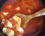 Foto del paso 1 de la receta: Pollo en tomate con aprovechamiento