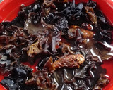 Foto del paso 1 de la receta: Potaje exprés de marisco y setas chinas