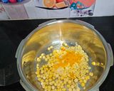 A picture of step 1 of Dal pakwan.