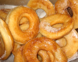 Foto del paso 4 de la receta: Donas o rosquitas con harina leudante