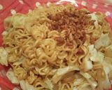 Foto langkah ke 6 dari resep Mie Goreng Kol.