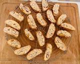 Une image de l'étape 10 de Croquants aux amandes.