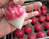 Foto langkah ke 7 dari resep Kue Bugis Merah Putih.