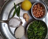 ગ્રીન ચટણી (green chutney recipe in gujarati) રેસીપી સ્ટેપ1ફોટો