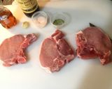 Foto del paso 1 de la receta: Chuleta de Cerdo al Romero