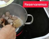 Foto del paso 1 de la receta Ternera guisada / Guiso de carne de res