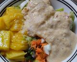 Foto del paso 4 de la receta: Ensalada de mango, zanahoria, tomate verde y cebolla morada😜🥙🥕