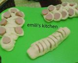 Foto langkah ke 8 dari resep Caterpillar Bread Bolognese.