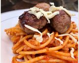 Foto langkah ke 3 dari resep Tomato sauce spaghetti with meatballs (spaghetti saus tomat).