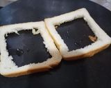 A picture of step 5 of Crispy omelette toast.