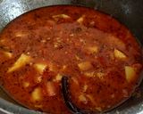 A picture of step 8 of "Aloo Tomato Curry".