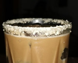Foto del paso 2 de la receta: Carajillo de mazapán