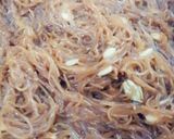 صورة لخطوة 2 من وصفة حلاوة شعريه 🤩