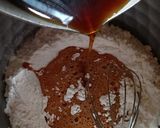 Foto langkah ke 3 dari resep Bolu caramel / sarang semut.