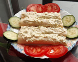 Foto del paso 5 de la receta: Canelones fríos de pavo y queso con salsa de yogur y mostaza