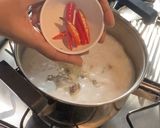 รูปขั้นตอนการทำที่ 7 ของ ต้มข่าไก่🐔