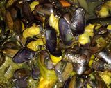 Foto langkah ke 5 dari resep Gulai kerang laut.