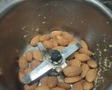 A picture of step 4 of Jaggery Sesame Ladoo.