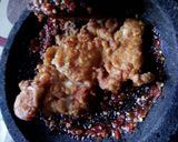 Foto langkah ke 9 dari resep Ayam Geprek Sambel Korek.
