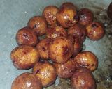 Foto langkah ke 7 dari resep 24. Bola bola ubi.
