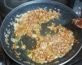 Foto del paso 5 de la receta: Jamoncitos de pollo adobados y asados en freidora de aire con salsa de Cola-Cola y papas fritas
