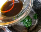 A picture of step 2 of Chili Leave Tsukudani (seasoned with sweet soy sauce).