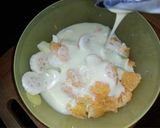 A picture of step 2 of Creamy Fruits Salad.