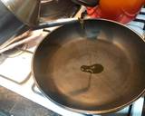 Foto del paso 2 de la receta Lenguado a la maniere con mejillón al vapor y zamburiñas a la plancha