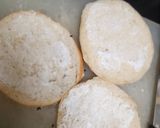 A picture of step 2 of Cheese Burst Pizza Sandwich.