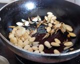 A picture of step 2 of Almond soup.