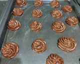 Foto langkah ke 3 dari resep Soes double choco manise.
